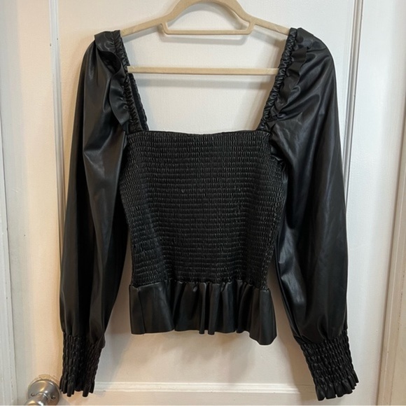 7 FOR ALL MANKIND Square Neck Shirred Smocked Faux Leather Peplum Blouse Top - Picture 3 of 7
